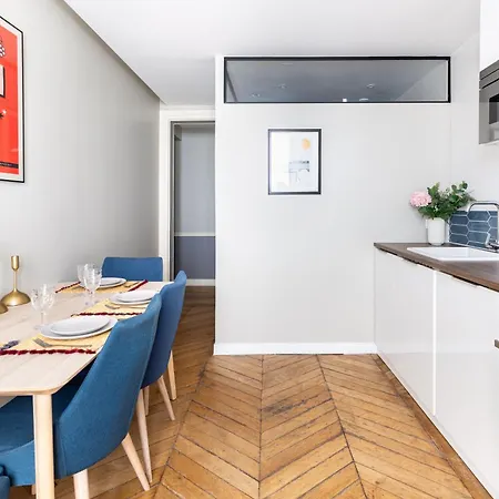 Cosy In The Heart Of Appartamento Parigi